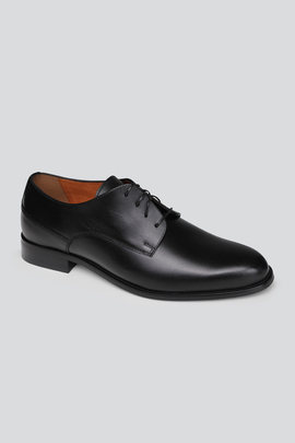 czarne buty