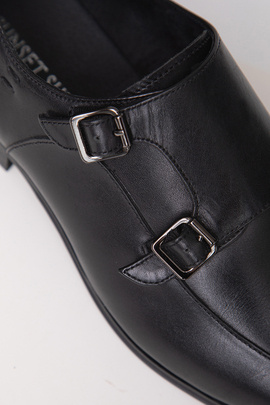 Czarne monki z 100% skóry naturalnej 01031D90NNA