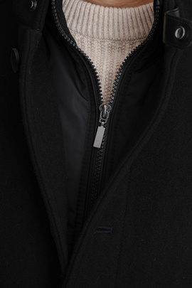 Czarny płaszcz 00285D90GSA