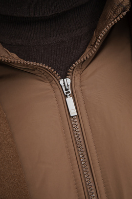 Jasnobrązowy płaszcz 00285D79GSA