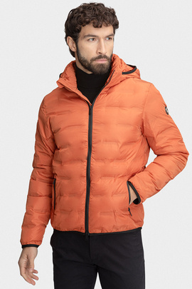 pomarańczowa kurtka