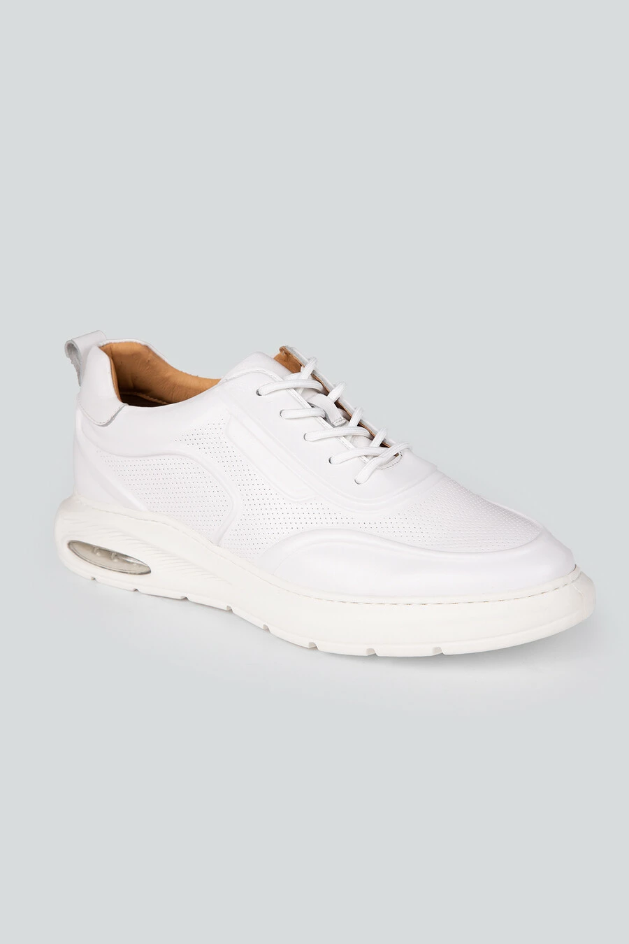 Białe skórzane sneakersy męskie BUBN000186