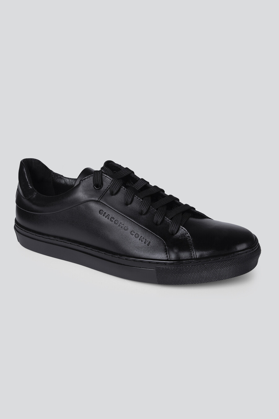 Czarne niskie sneakersy BUCN000172