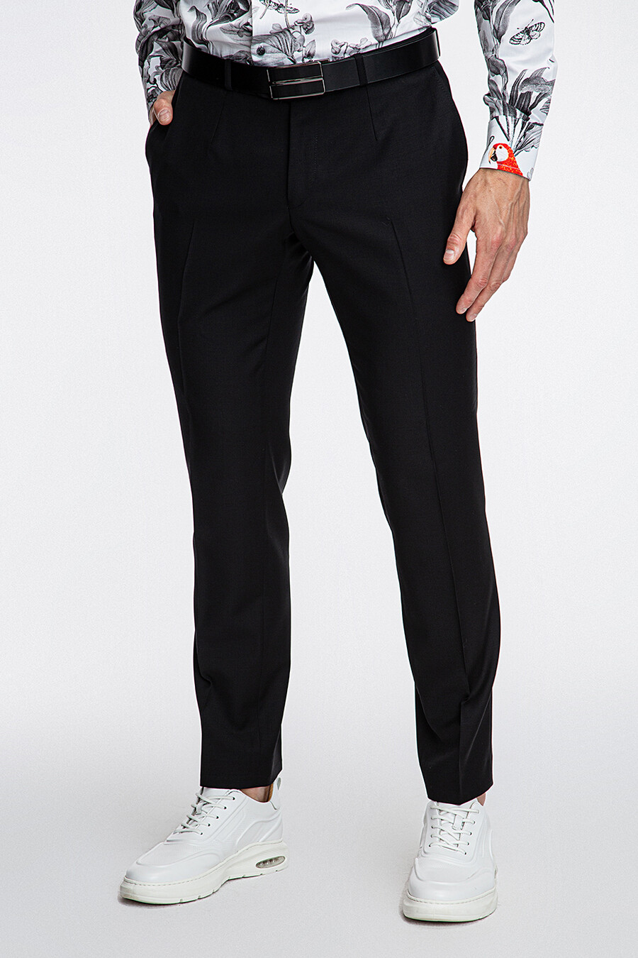 Czarne eleganckie spodnie comfort GDCC900511