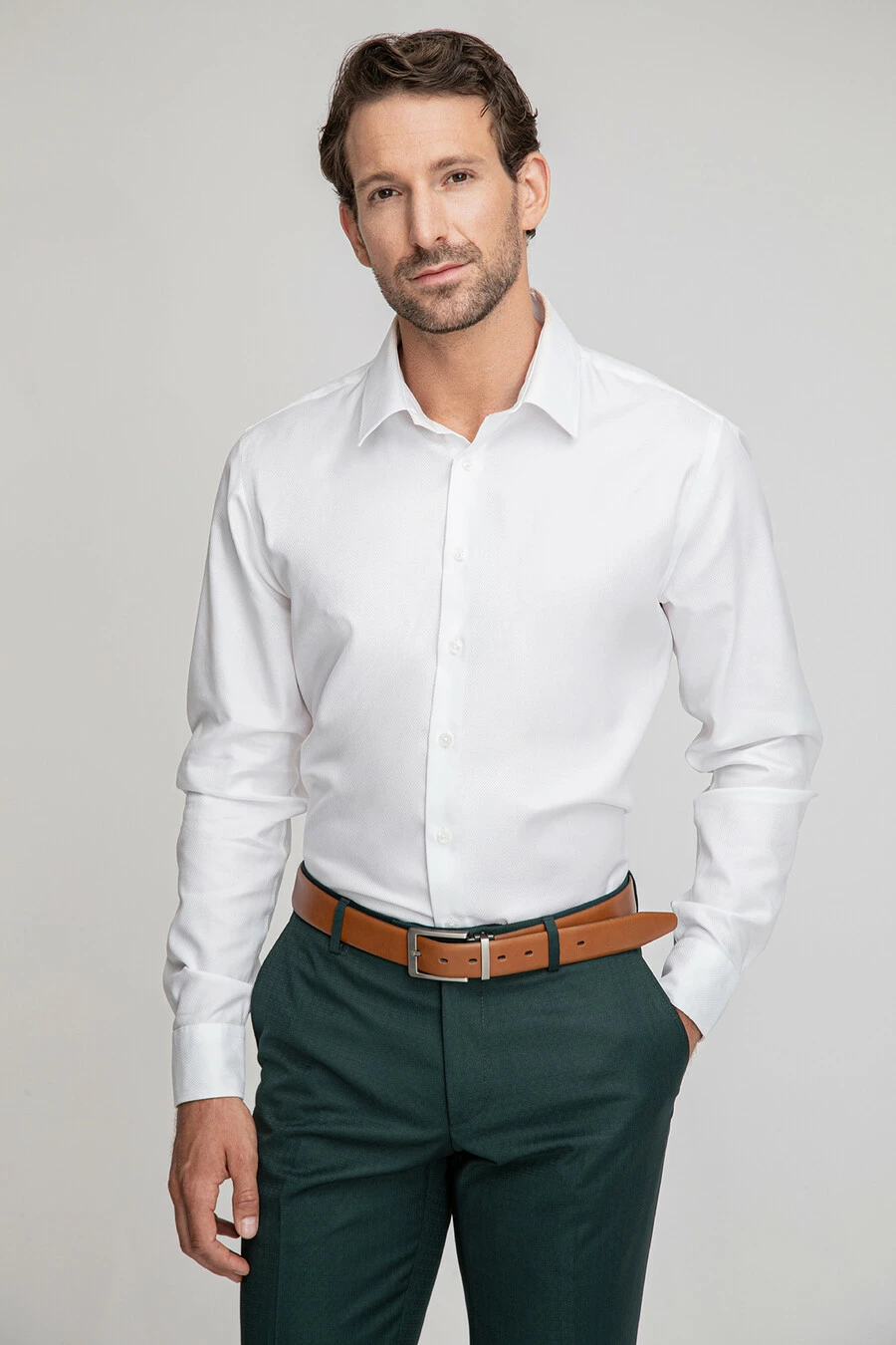 Biała elegancka koszula z bawełny 01601A00SSA