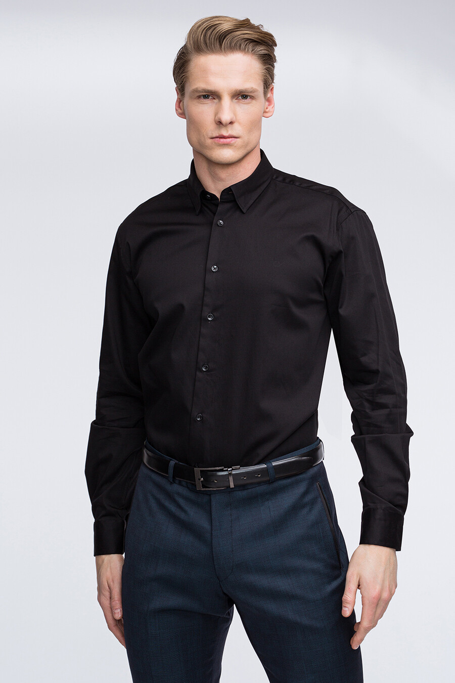 Gładka czarna koszula męska KDCR001217