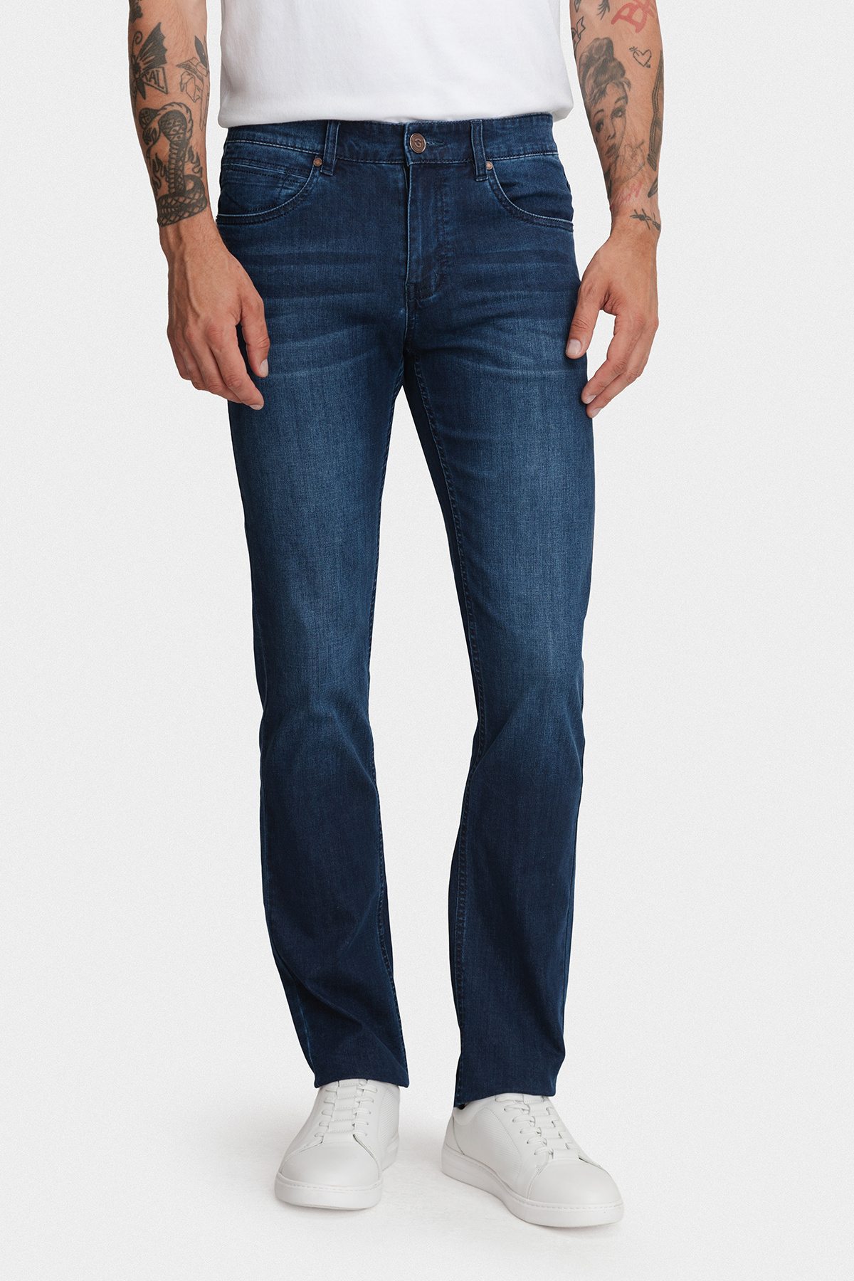 Ciemnoniebieskie spodnie jeansowe 00004A71GSA