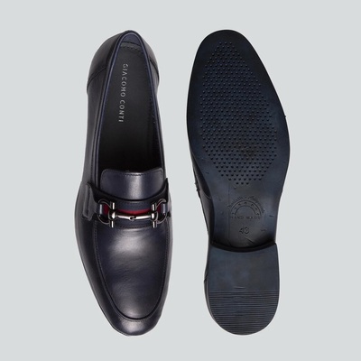 Jak wybrać idealne buty do biura