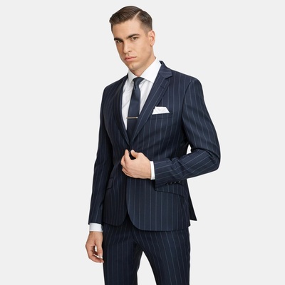 Studniówkowy look inspirowany ikonami stylu
