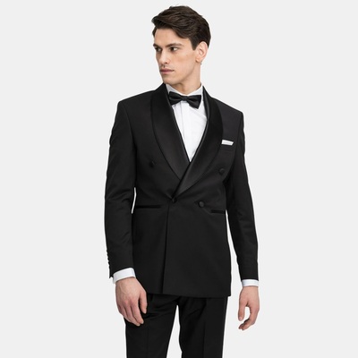 Modny smoking młodzieżowy