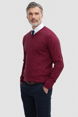 bordowy sweter