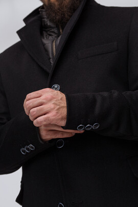 Czarny płaszcz z wyściółką comfortemp® PSCS000163