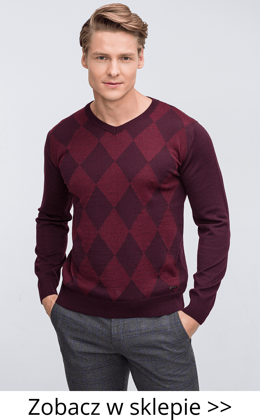 bordowy sweter w romby