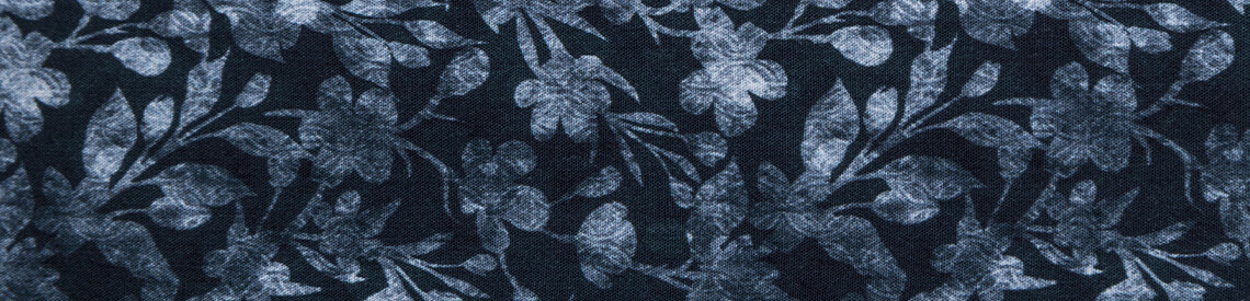 koszula granatowa w kwiaty-tkanina