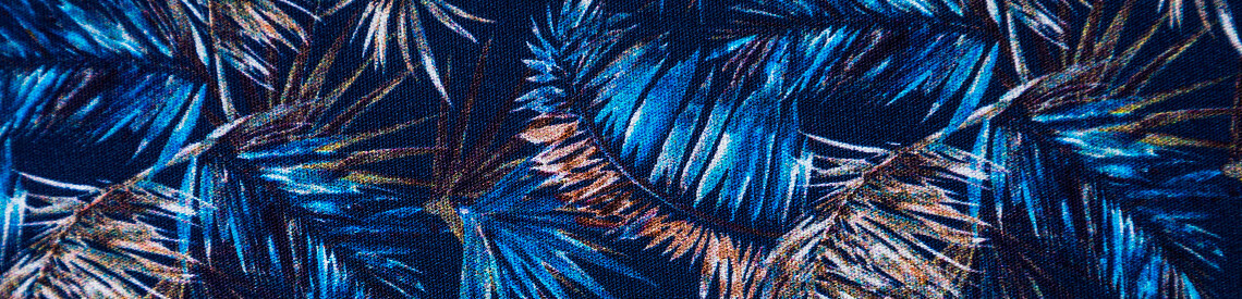 koszula niebieska w liscie palmy-tkanina