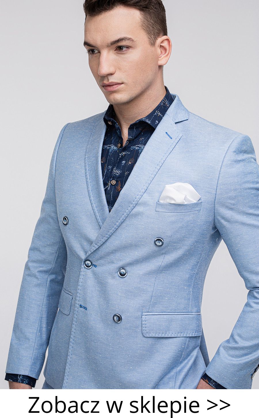 niebieski garnitur